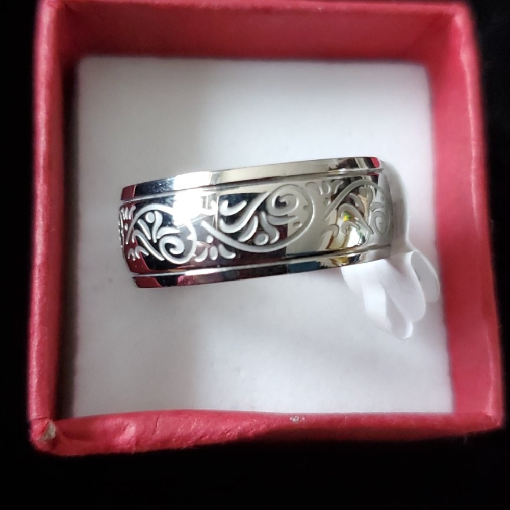 Ss ring